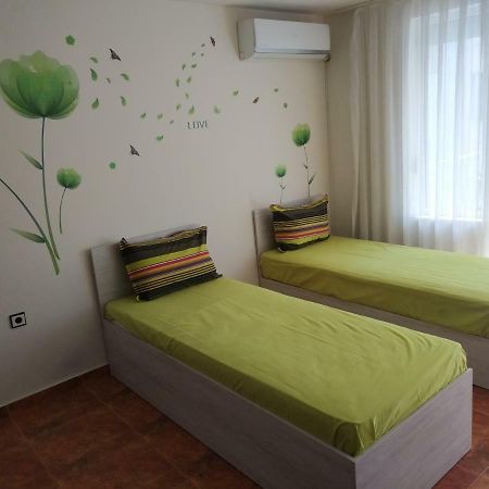 Downtown Studio Apartment Varna ภายนอก รูปภาพ